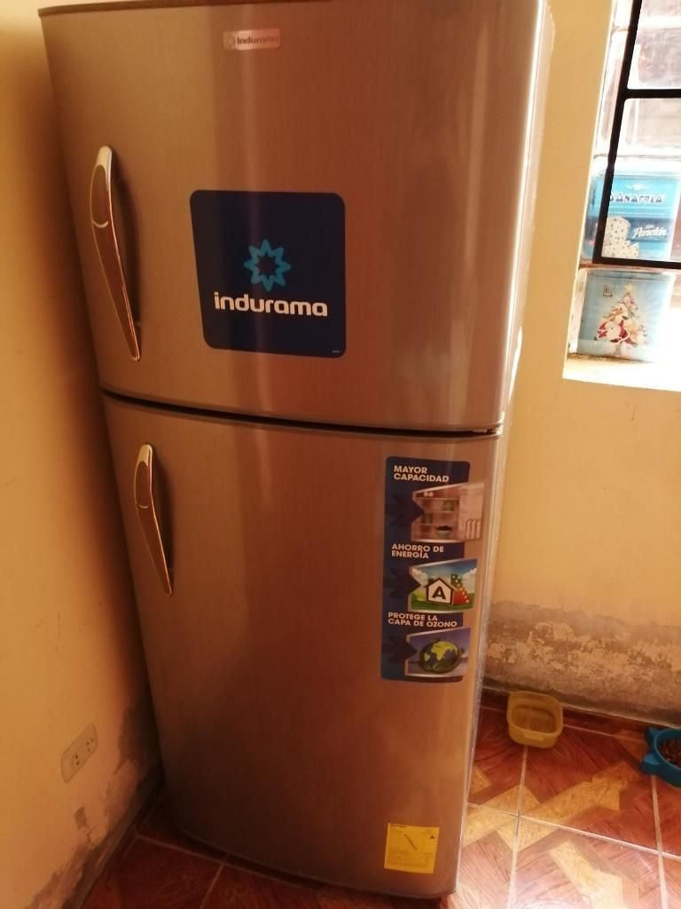 Vendo Refrigeradora Indurama Ri-530