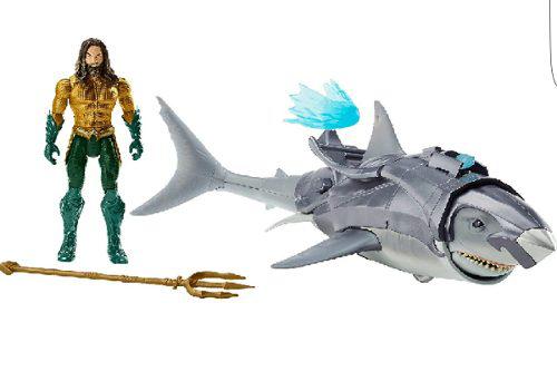 Aquaman & Warrior Shark Figure