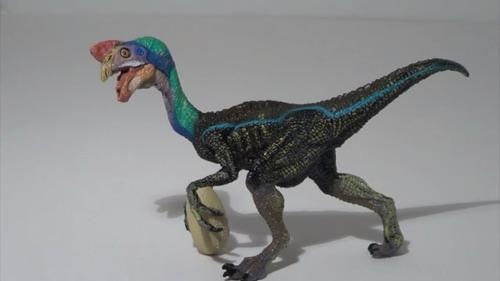 Jurassic World Oviraptor Blue Toy-figures