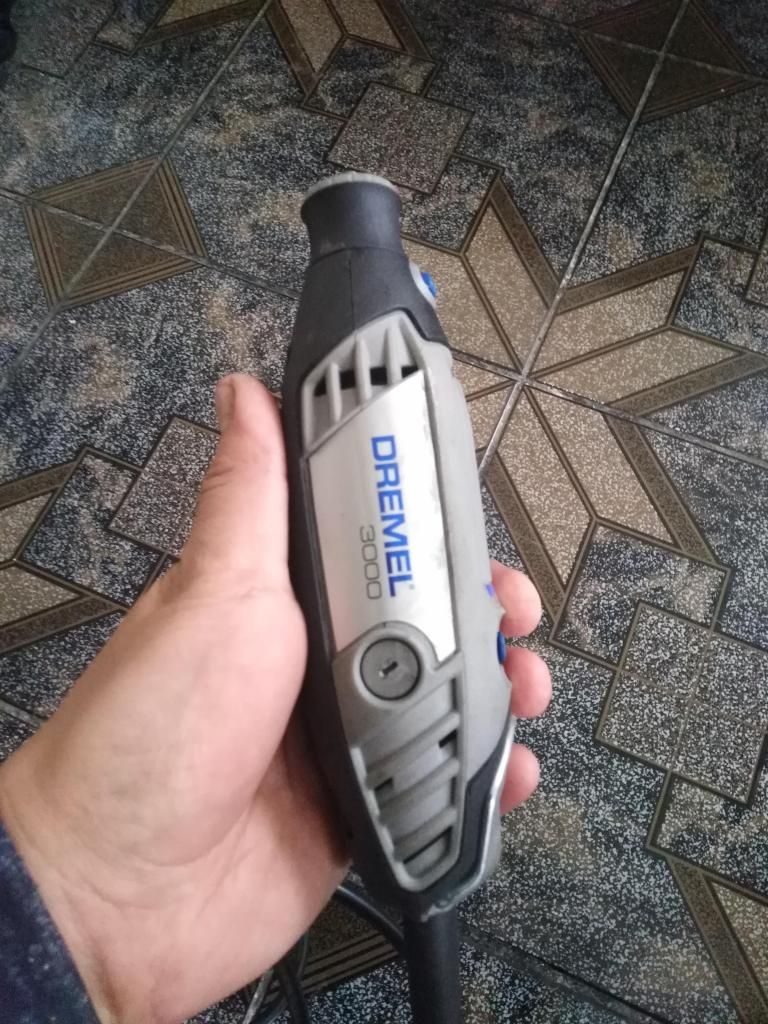 Dremel 