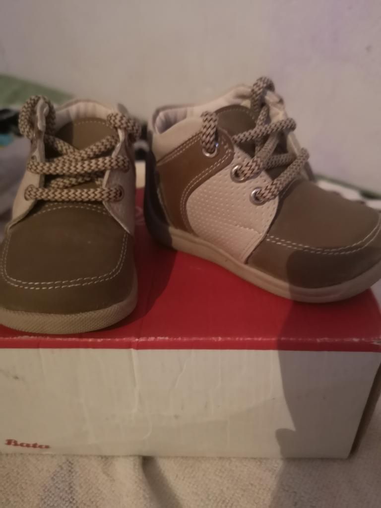 Zapatos de Bebé Niño Talla 18