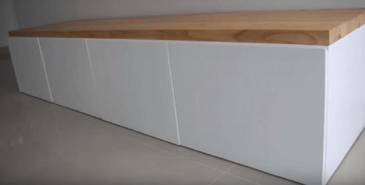 MUEBLE DE TV MINIMALISTA