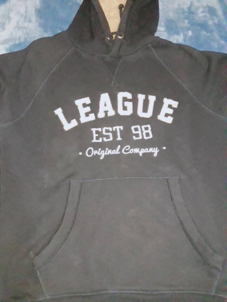 Polera League Est 98 Talla M