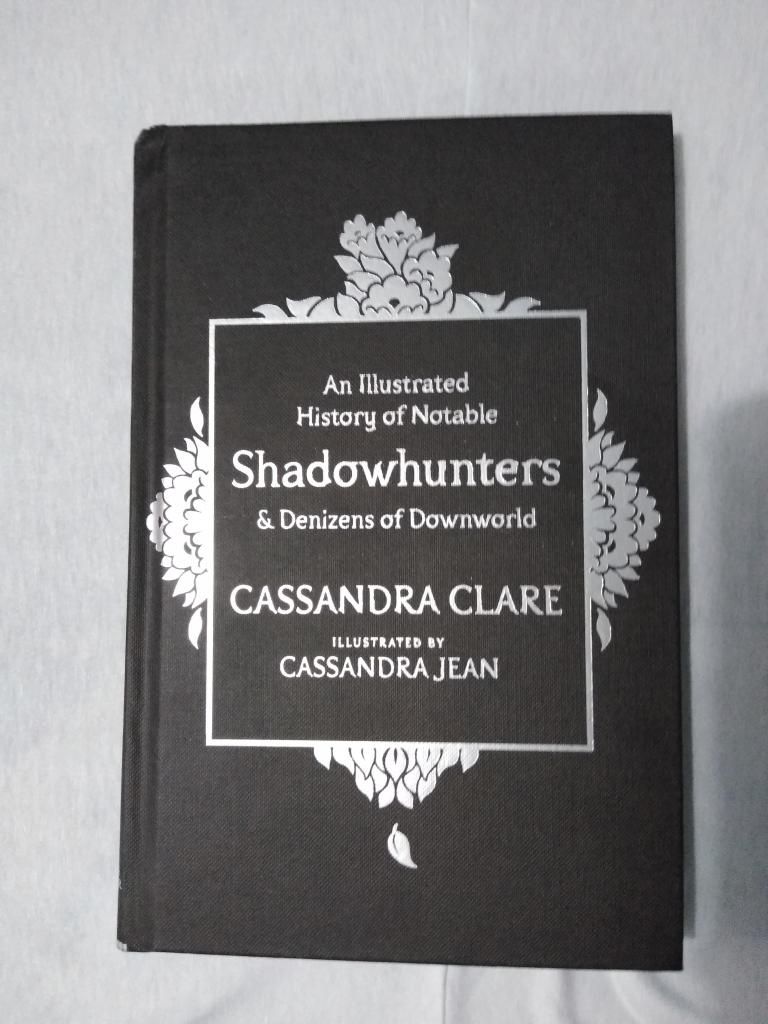 Libro An Illustrated History of Notable Shadowhunters