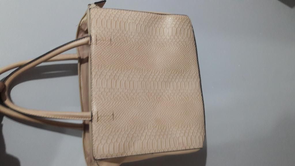 Cartera Marca Urb para Mujer