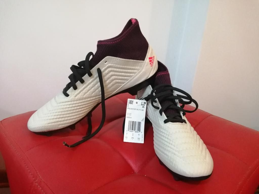 Chimpunes Adidas Predator