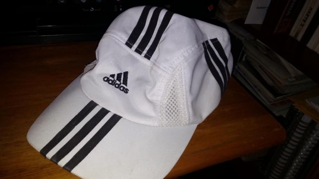 Gorra Adidas