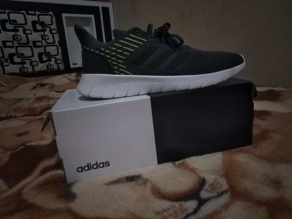 Remato Zapatillas Adidas 160 Soles