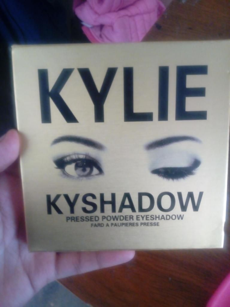 Remato sombras Kylie Shadow en stock