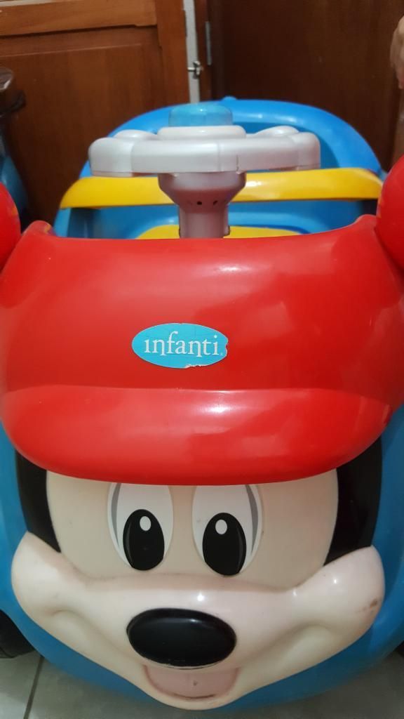 Carrito a Bateria Mickey Mouse Infanti