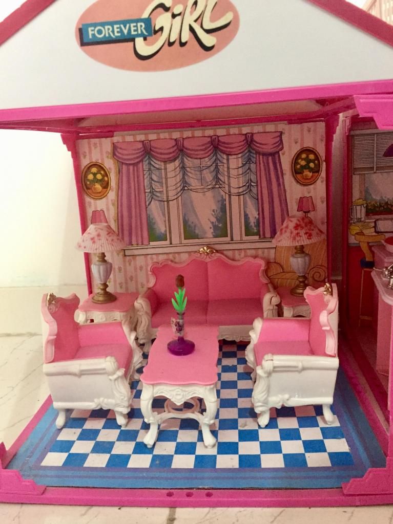casa de la barbie - House Girl