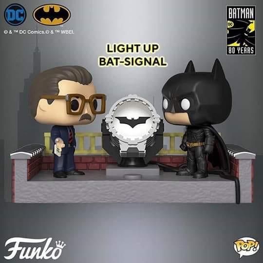 Funko Pop Batman y Jim gordon Movie Moment con luz de verdad