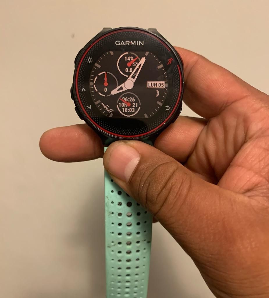 Garmin Forerunner 235