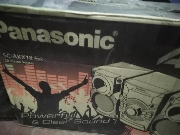 Panasonic Akx 18 en Caja 350 Wats Rms