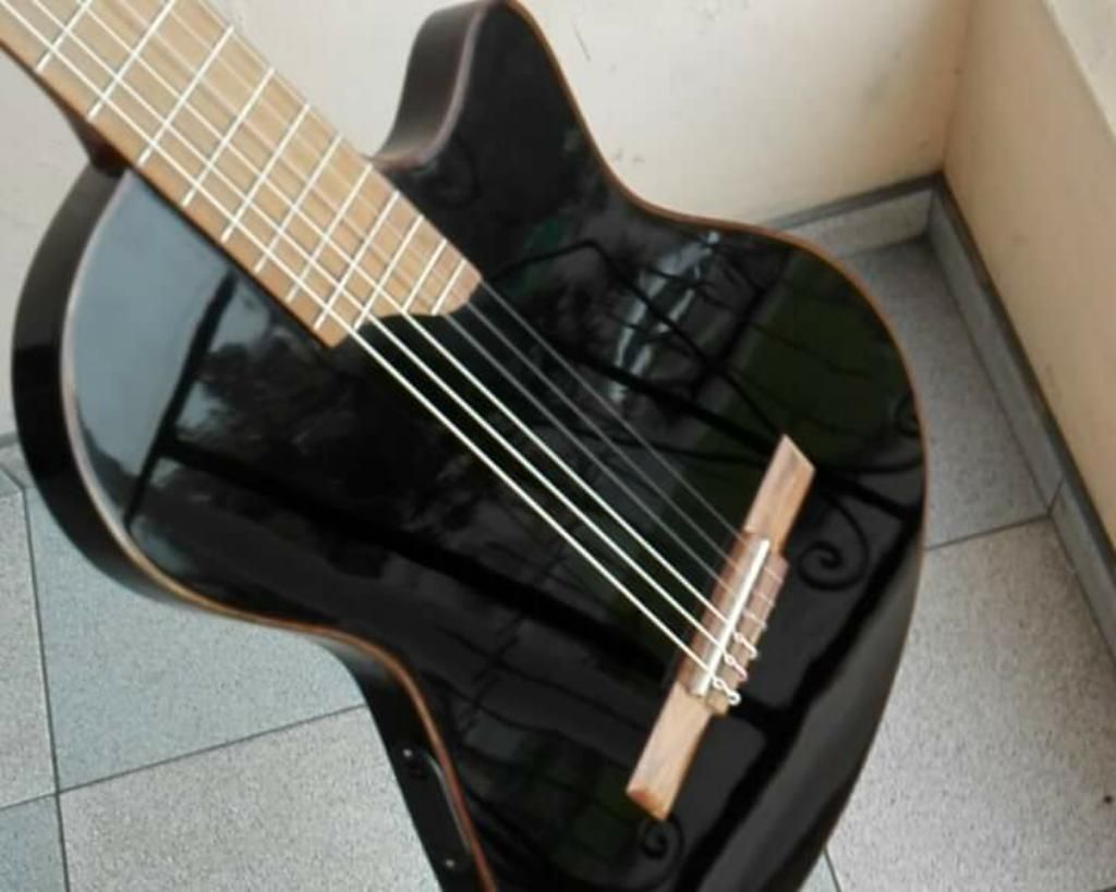Guitarra Electroacústica Solida