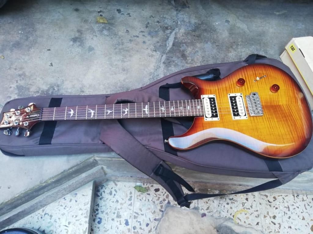 Guitarra Electrica PRS SE Custom 24