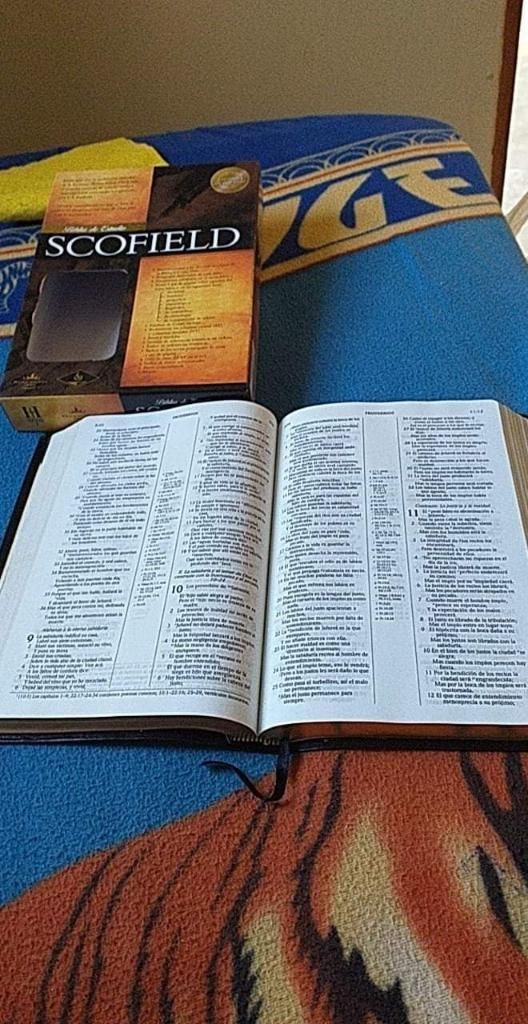 «biblia de Estudio Scofield» Tapa Y C