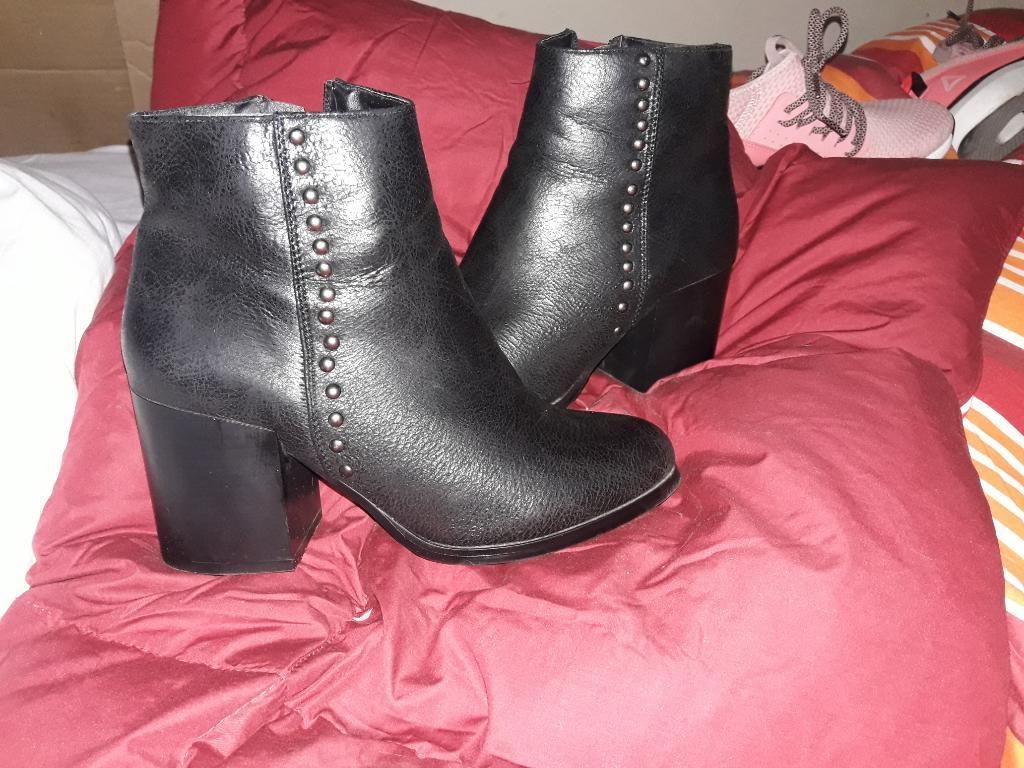 Botines de Platanitos
