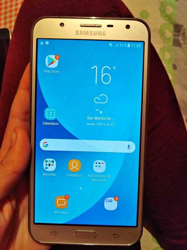 Samsung J7 Neo