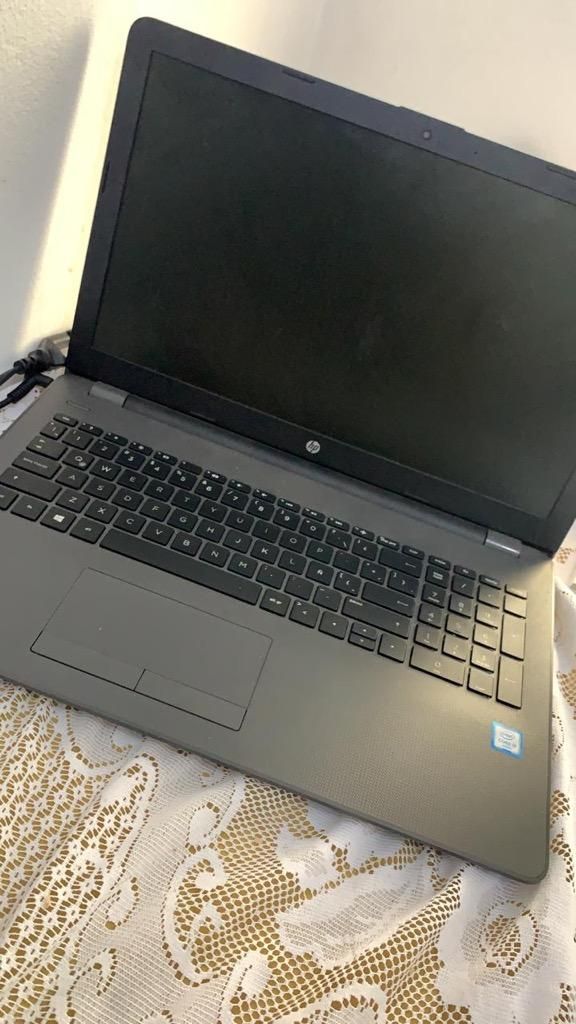 Laptop Hp250 G6