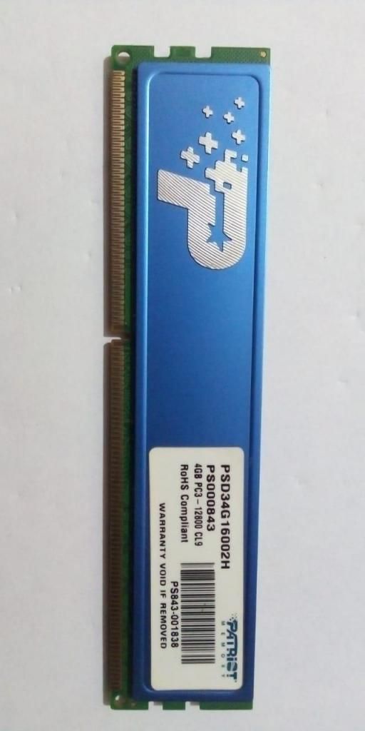 memoria RAM DDR3 4GB con disipador