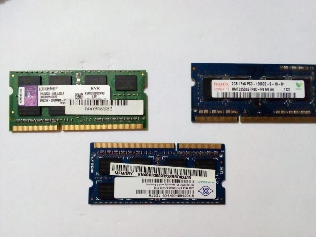 memoria ram para laptop de 4 GB y de 2 GB