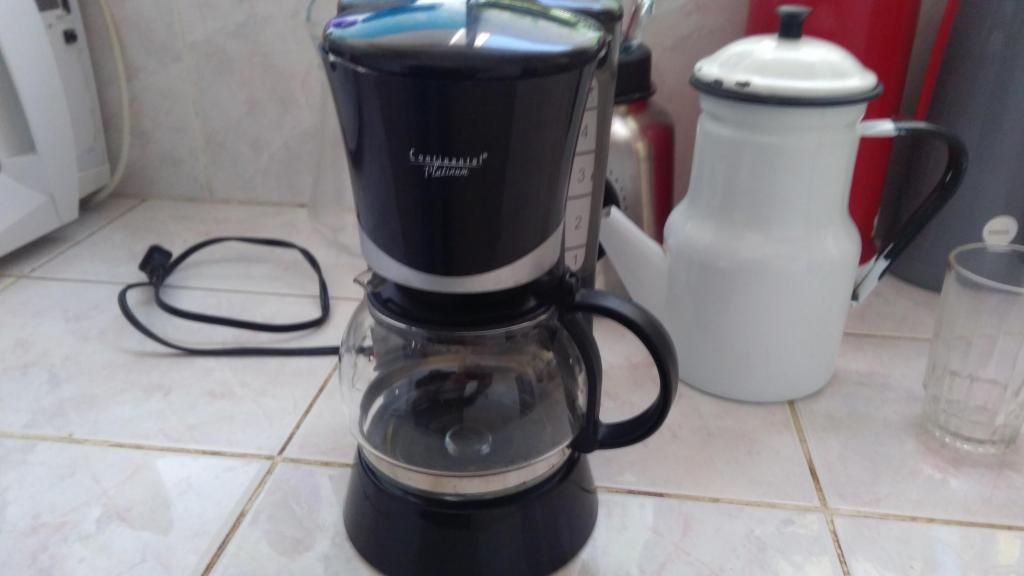 Cafetera electrica para 4 tazas