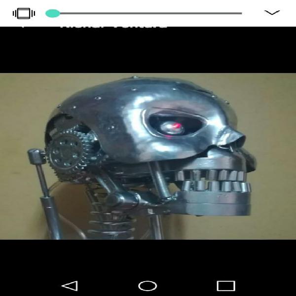 Rostro de Terminator Cargador de Celular