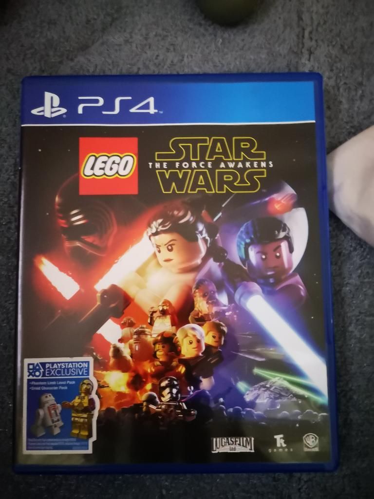 Vendo Star War Lego God Of War 3. Ps4