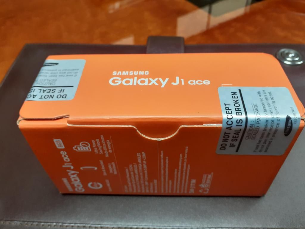 Samsung Galaxy J1 Ace NUEVO