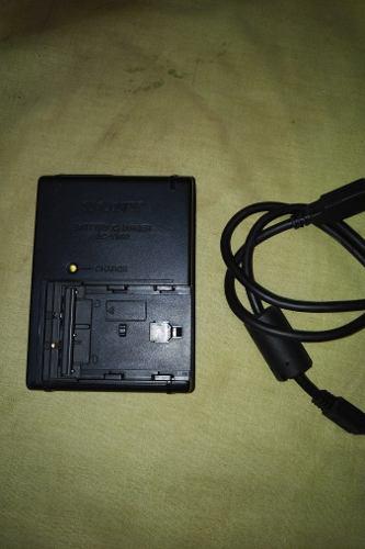 Cámara Sony A65 Con Lente Tamiron 18x200 Y Sony Hdr As10