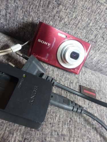 Cámara Sony Dsc-w510 12.1 Mp 4x + Accesorios Originales