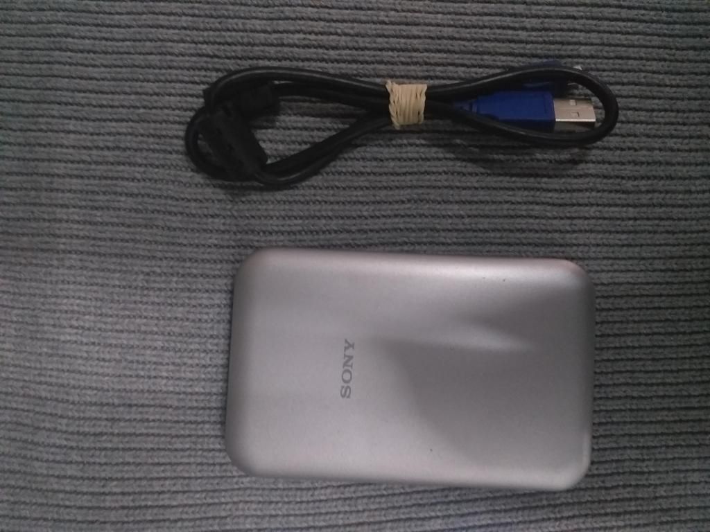 Case para disco duro Externo marca Sony 2.0