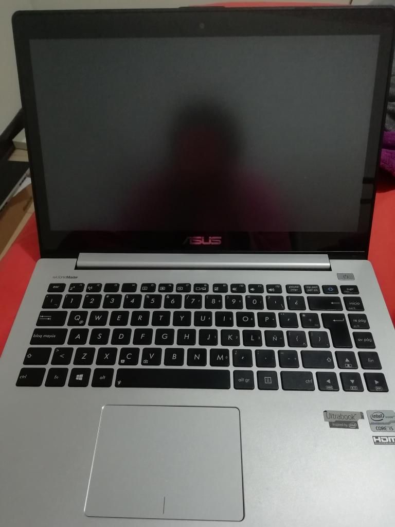 Laptop Asus i5
