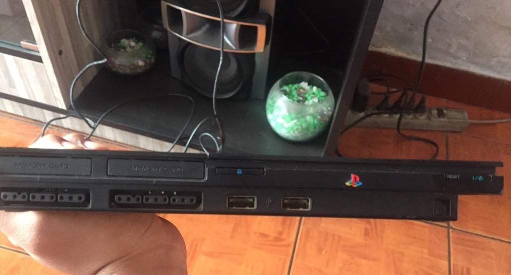 Play Station 2