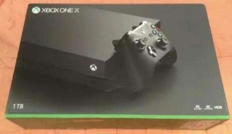 Xbox One X Casi Nueva C. Factura