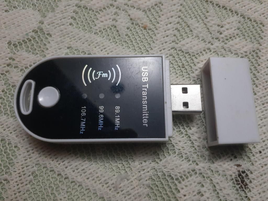 transmisor de FM tipo USB para laptop/PC