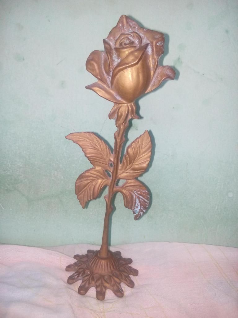 ROSA DE BRONCE ANTIGUA