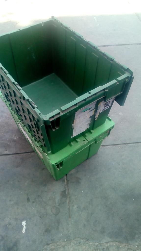 Caja Plastico con Tapa