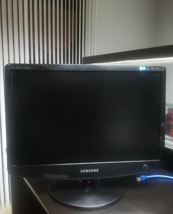 Monitor Samsung 932bw