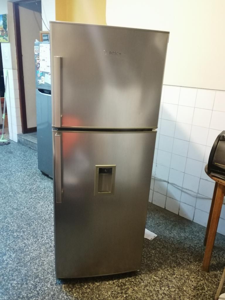 Se Vende Hermosa Refrigeradora Bosch
