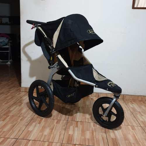 Remato Coche Marca Bob Traído De Usa Usado En Perfecto