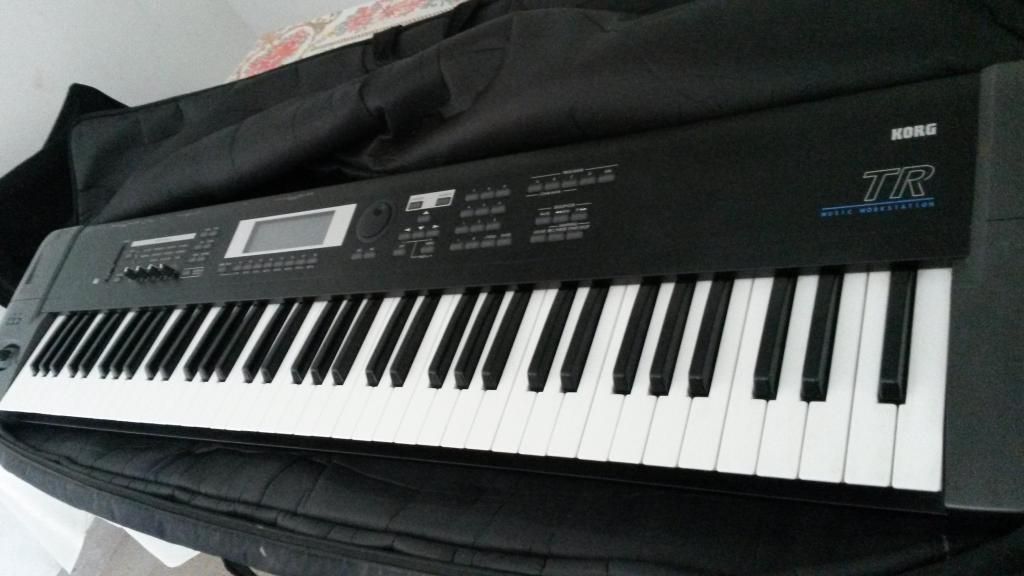 vendo teclado Korg Tr sintetizador