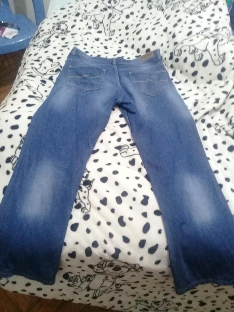 Vendo Pantalon Jean Talla 30