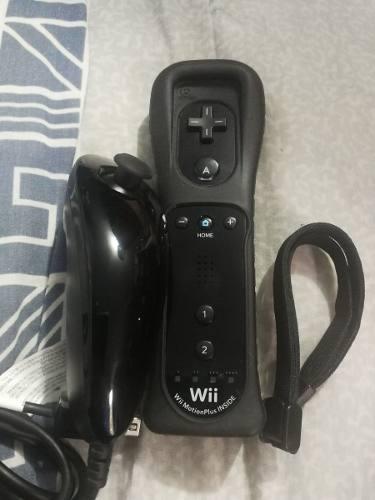 Nintendo Wii Remote +nunchuck Original