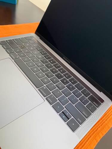 Apple Macbook Pro Retina 13.3 512gb 2018 Touch Bar Touch Id
