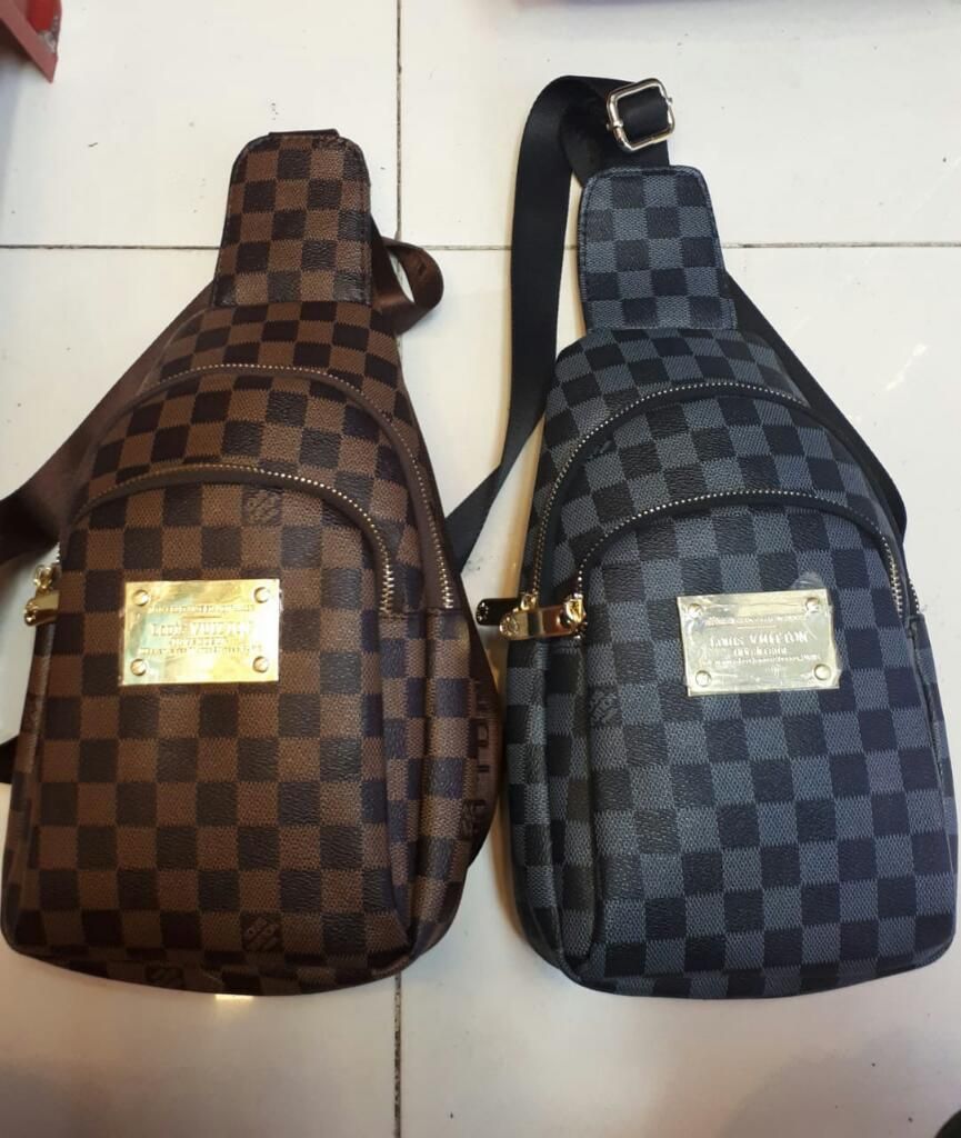 Pechera Louis Vuitton