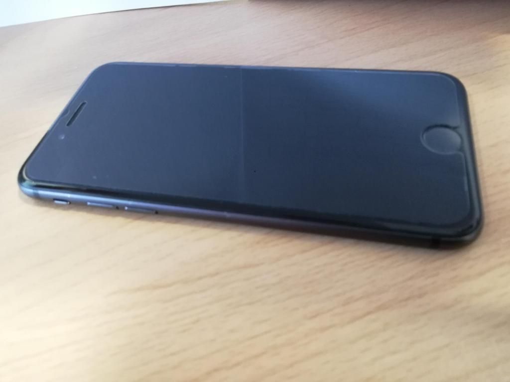 iPhone GB Semi nuevo Desbloqueado