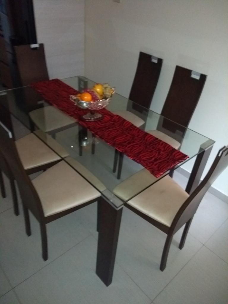 Comedor con 6 Sillas Remate