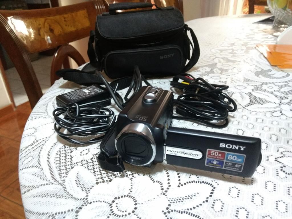 Filmadora Sony Handycam Dc-sr20